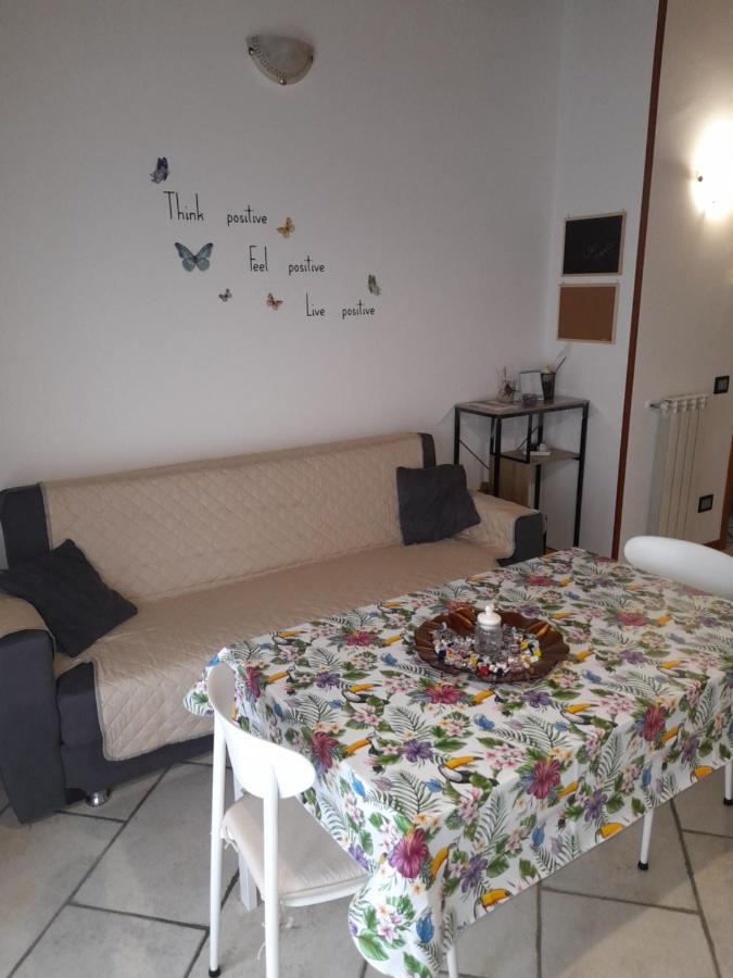 Malpensa Milano Intero Appartamento Cardano Al Campo Exteriér fotografie